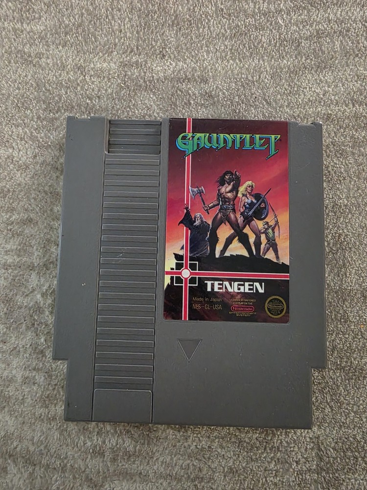 Tengen Gauntlet Nintendo NES Cartridge NTSC-U/C (US/Canada) Gauntlet Series