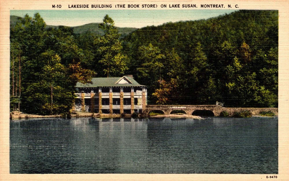 Postcard lakeside building the book store on Lake Susan Montreat, North Carolina