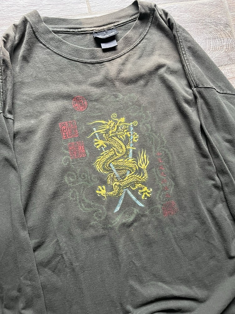 2000’s vintage no boundaries golden dragon chinese hip hop oversized long sleeve