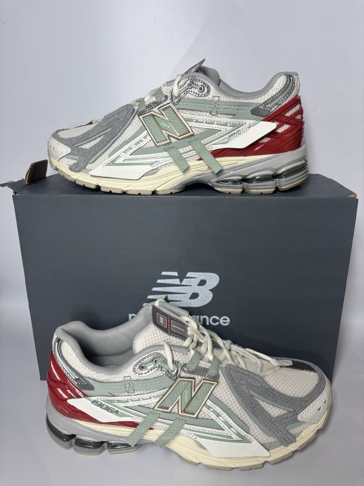 New Balance U1906AV1 Size 8.5 Medium D