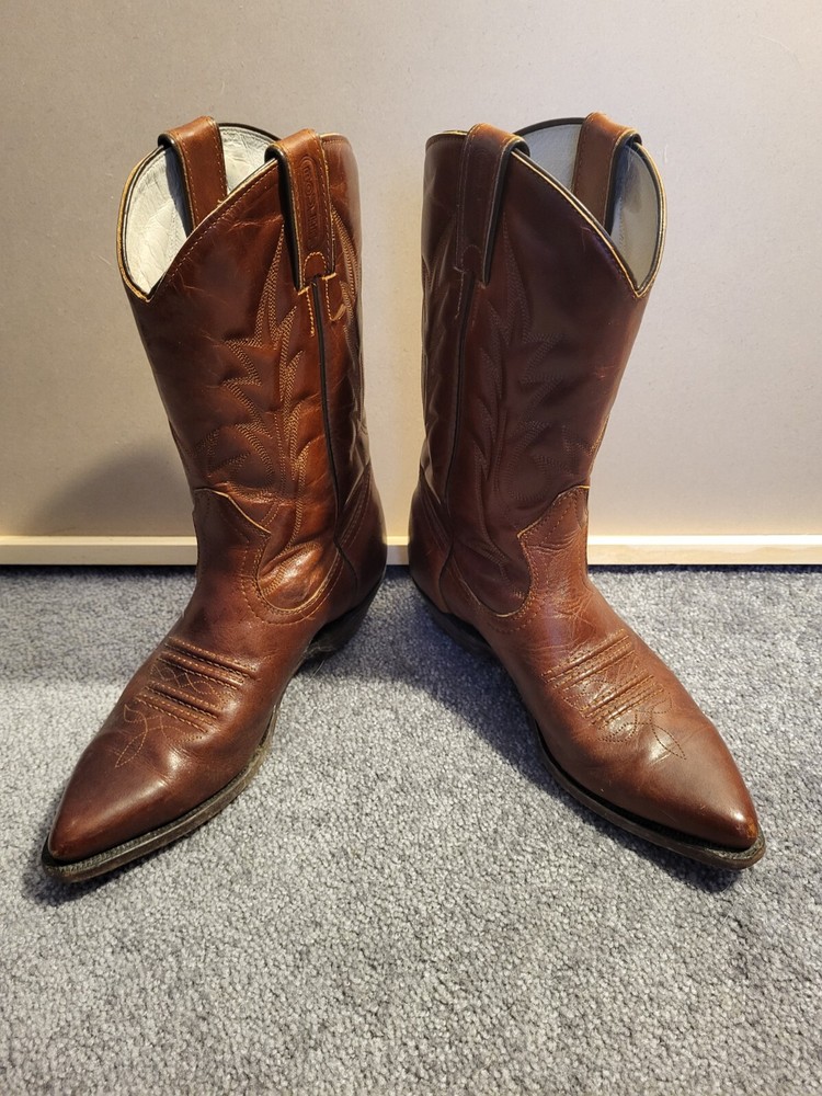 Boulet Cowboy Leather Boots Womens Size 7 , gently worn