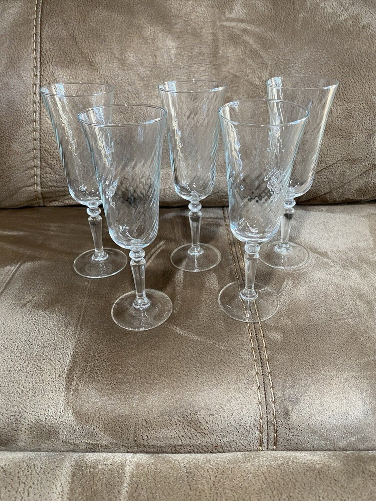 Vintage Cristal D’Arques Durand Angelique Optic Swirl Champagne Flutes set of 5