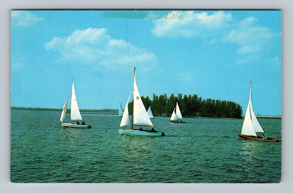 Palo IL-Illinois Sailboats On Blue Waters Vintage Postcard Standard Postal Post