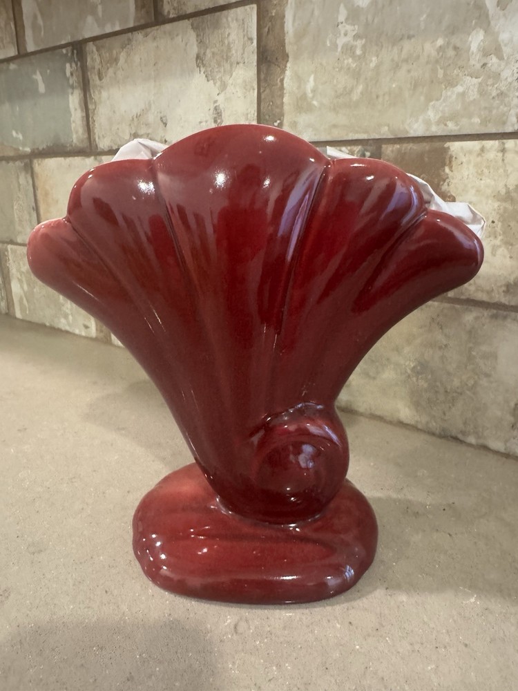 Red Wing Pottery Vase #892 Burgundy Fan Shape