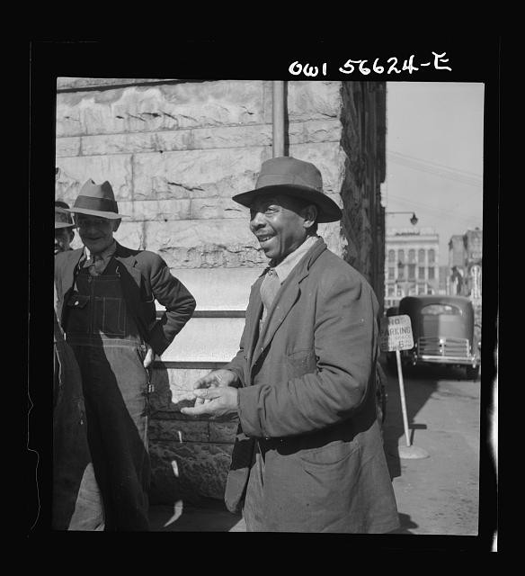 Photo:Knoxville Tennessee 1941 TVA Men on Street Photo Barbara Wright