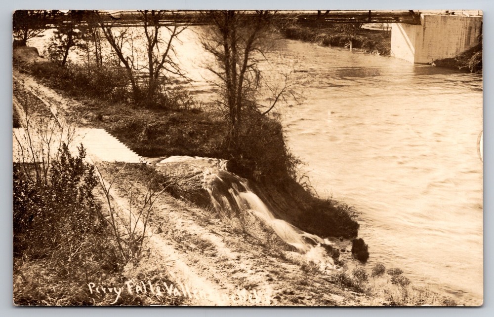 Berry Falls Valentine Nebraska NE c1910 Real Photo RPPC