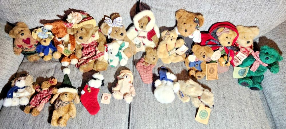 Boyds Bears & Friends LOT of 21 Plush Teddy Bears Mixed Tags Clean Decor