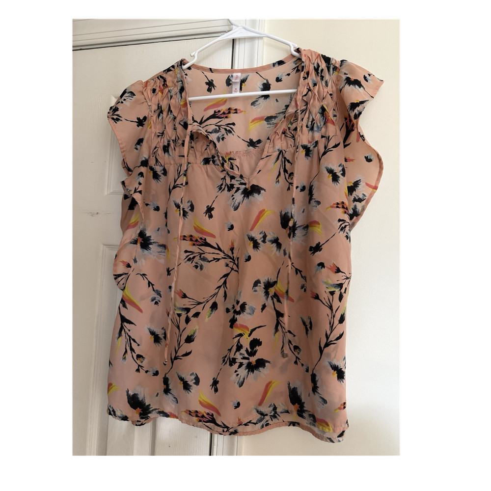 Xhilaration Pink Floral V-Neck Ruffle Sleeve Pullover Blouse Women's M Regular