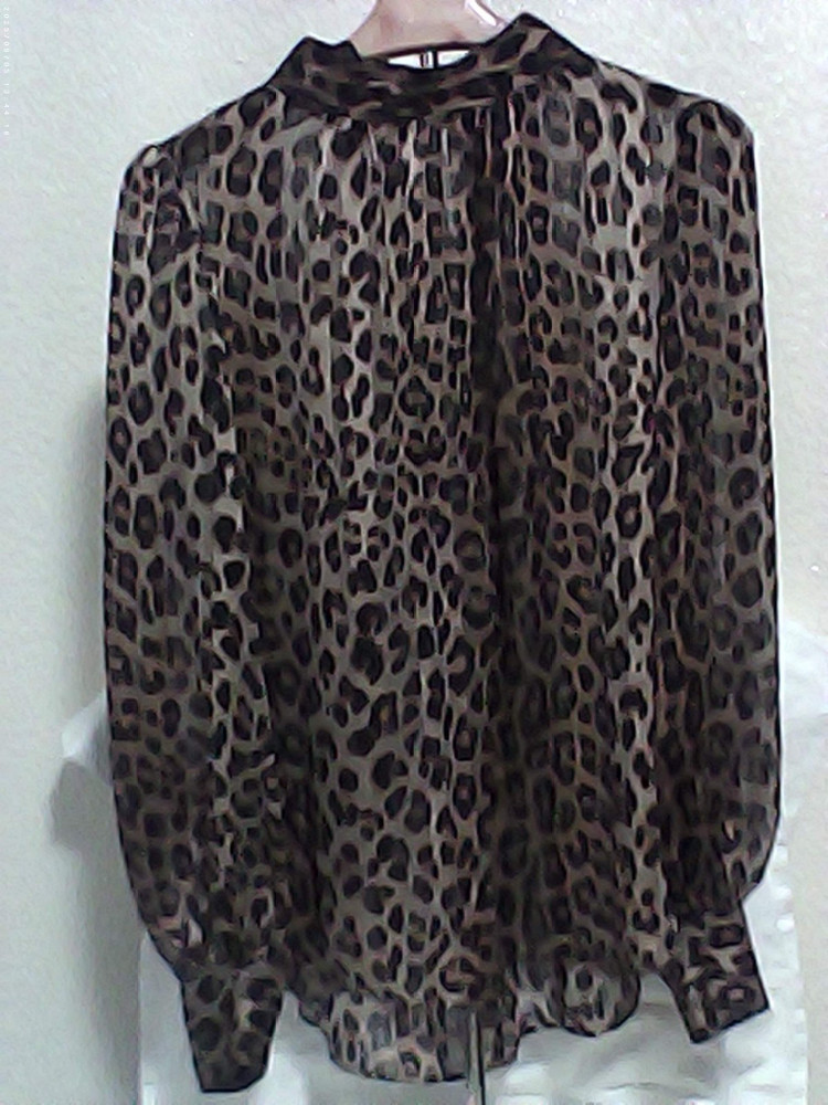 womens long sleeve leporad print blouse size medium