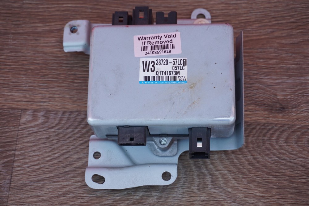 2010-2013 Suzuki Kizashi Power Steering Control Module 38720-57LC0 OEM Replacement