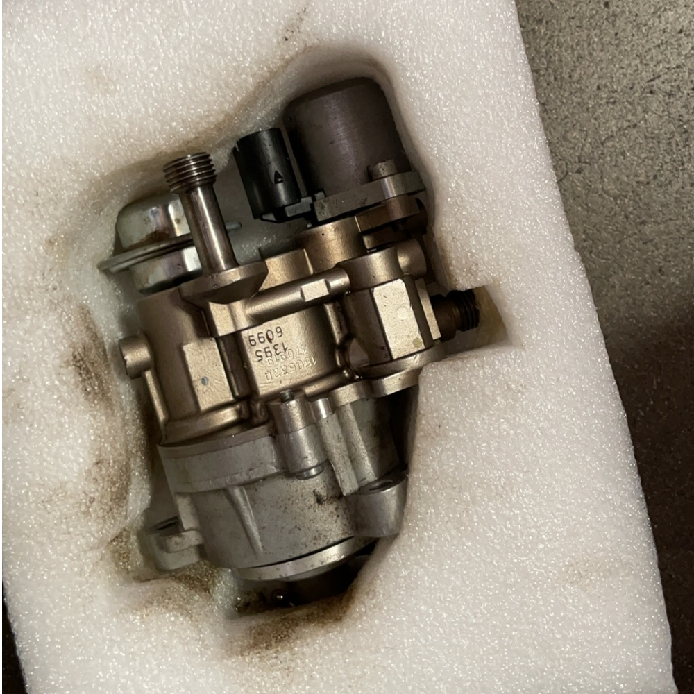 For BMW N54/N55 Engine 335i 535i 535i X5 X6 High Pressure Fuel Pump 13517616170