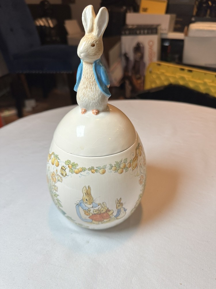 Vintage 1996 FW & Co. Easter Beatrix Potter Peter Rabbit Cookie Jar Canister 10”