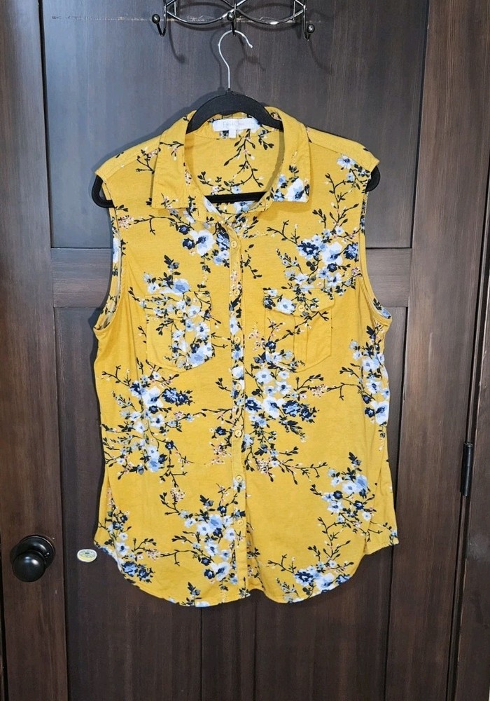 EUC Women's Plus Yellow Floral Button Up Sleeveless Blouse Top Size 2X