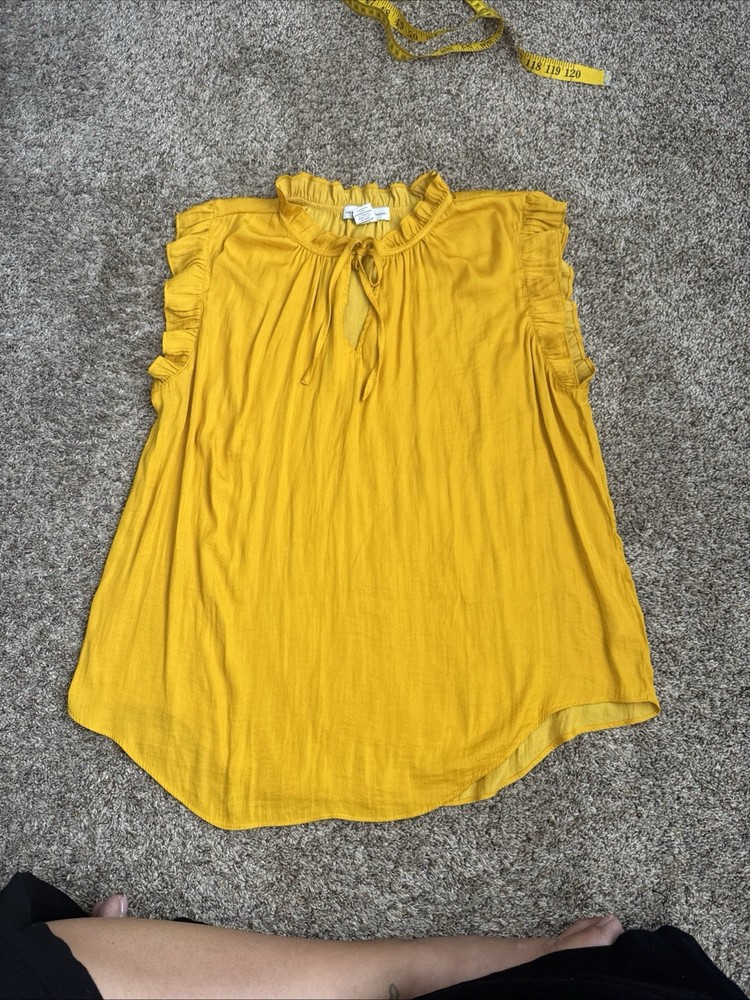 Cupcakes and Cashmere Anthropologie Ruffle Trim Sleeveless Top Size XL Mustard