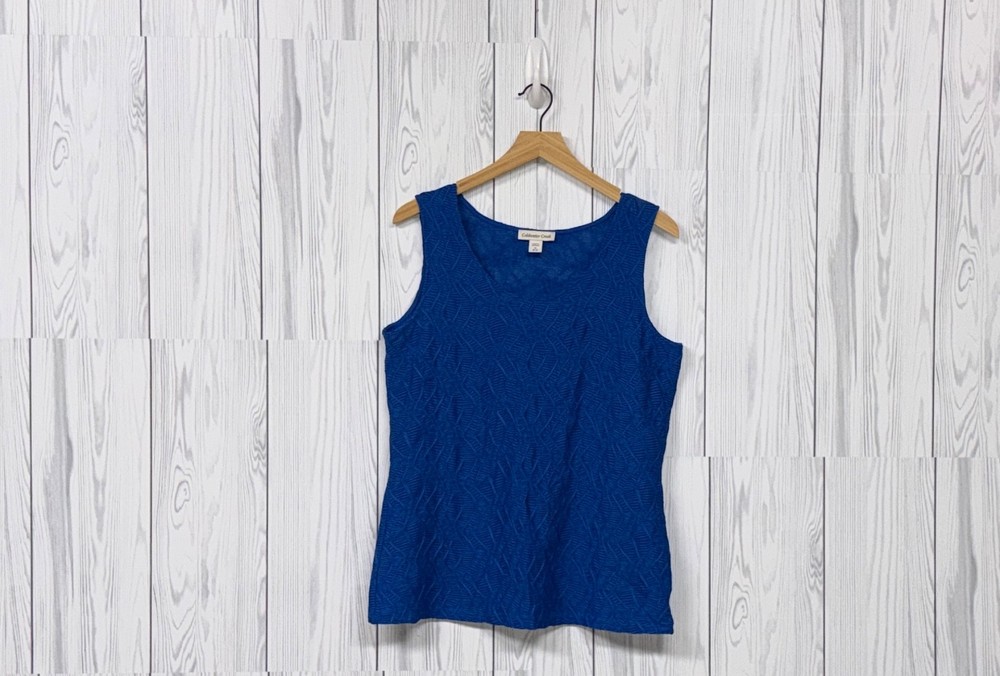 Coldwater Creek sleeveless top womens size medium solid blue pullover blouse