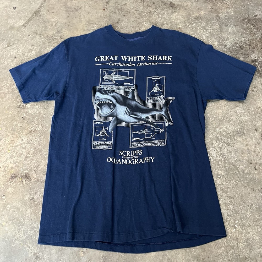 Vintage 80s great white shark T-shirt XL promo oceanography