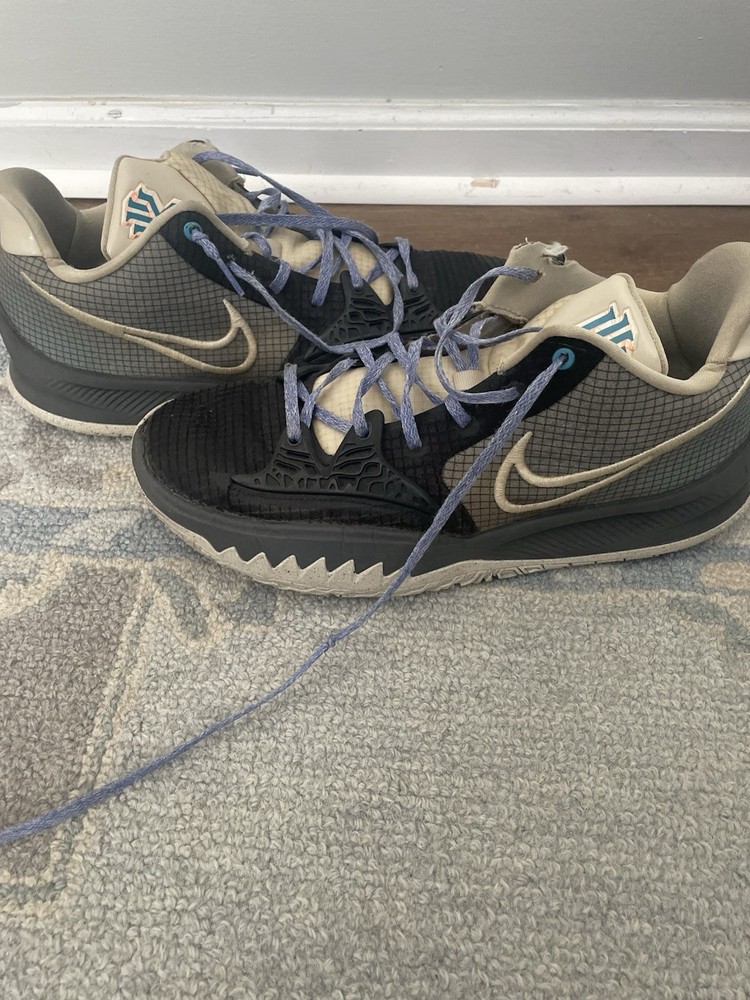 Nike Kyrie 4 Low Basketball Shoes Men’s Size 12