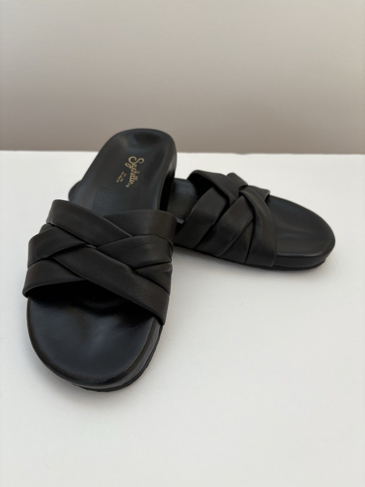 Seychelles Black Leather Slide Sandals Size 6