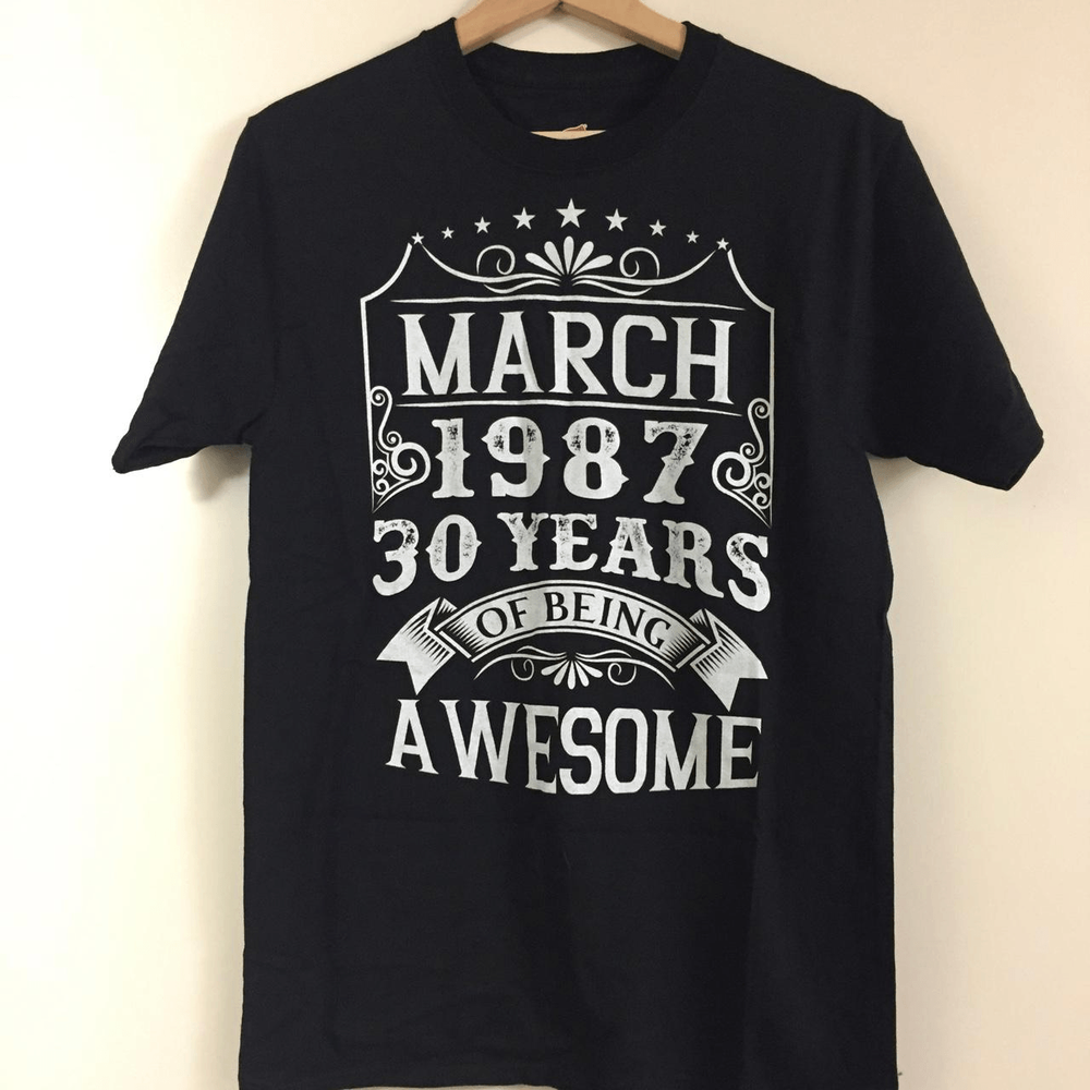 Vintage March 1987 T-Shirt in Small Size