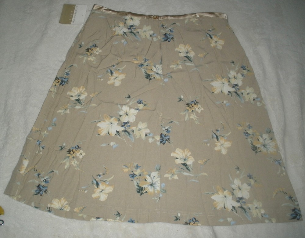 #1133 Misses skirt 10 Liz Claiborne Lizwea A-line tan satin ribbon Floral NWT