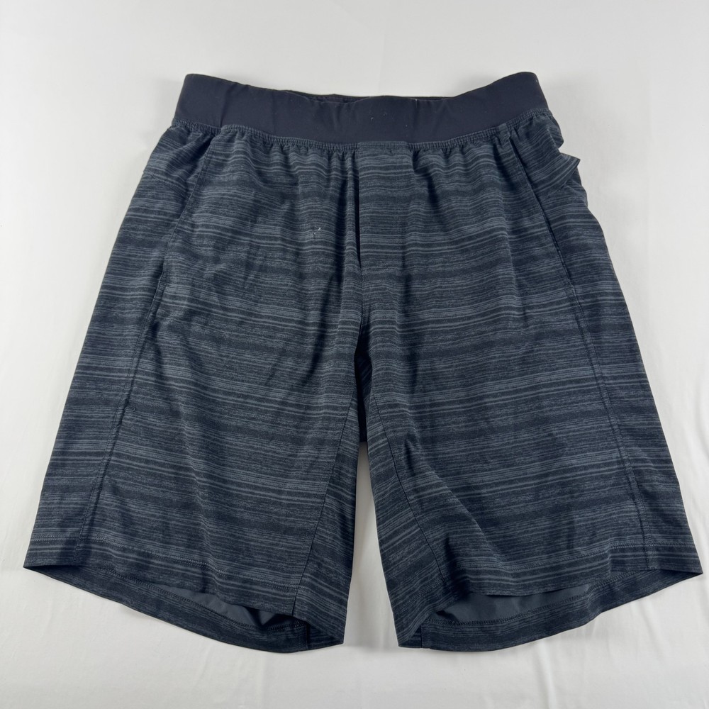 Lululemon Mens T.H.E. 9” Athletic Shorts Size Large Blue Linerless Training