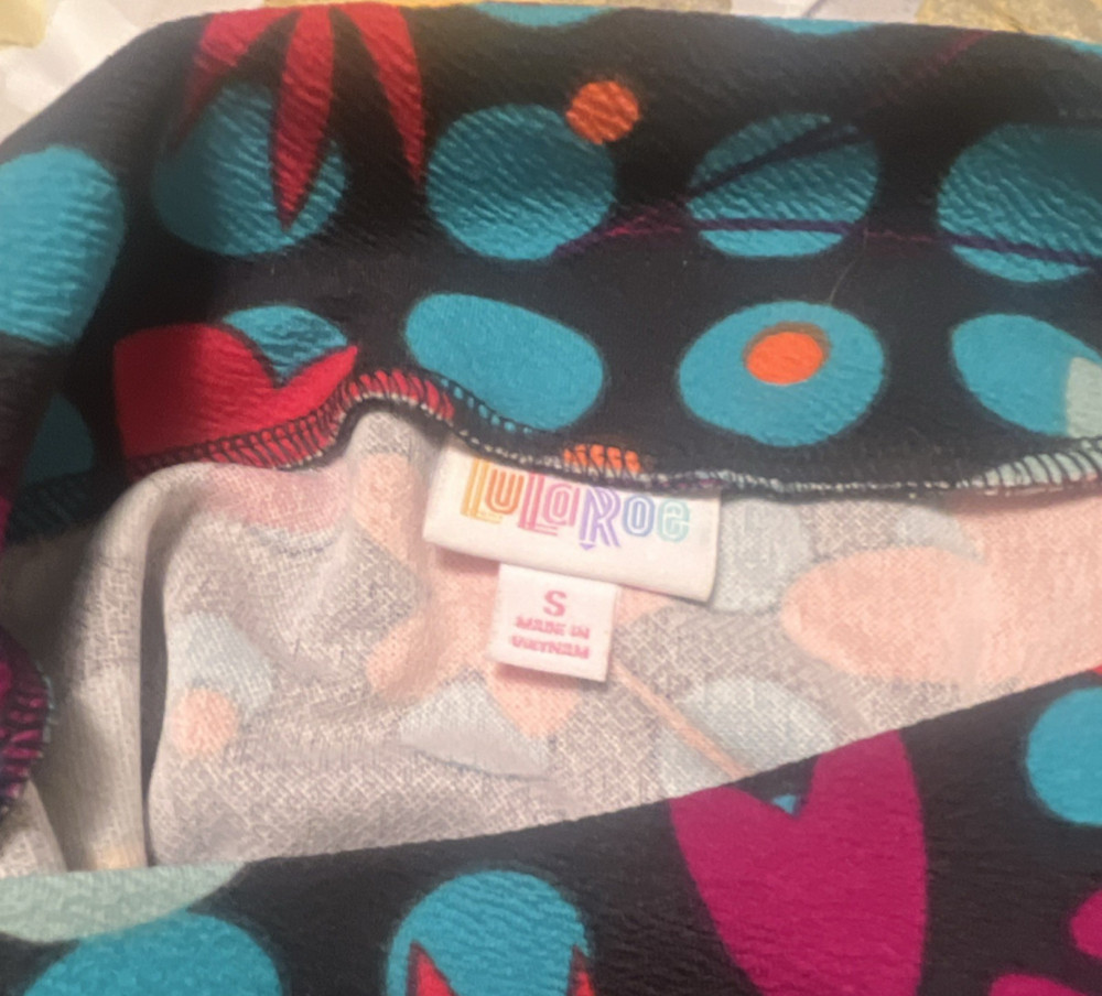 LuLaRoe Women's S Midi Pencil Skirt Floral Knit Pull On Stretch Black Multi