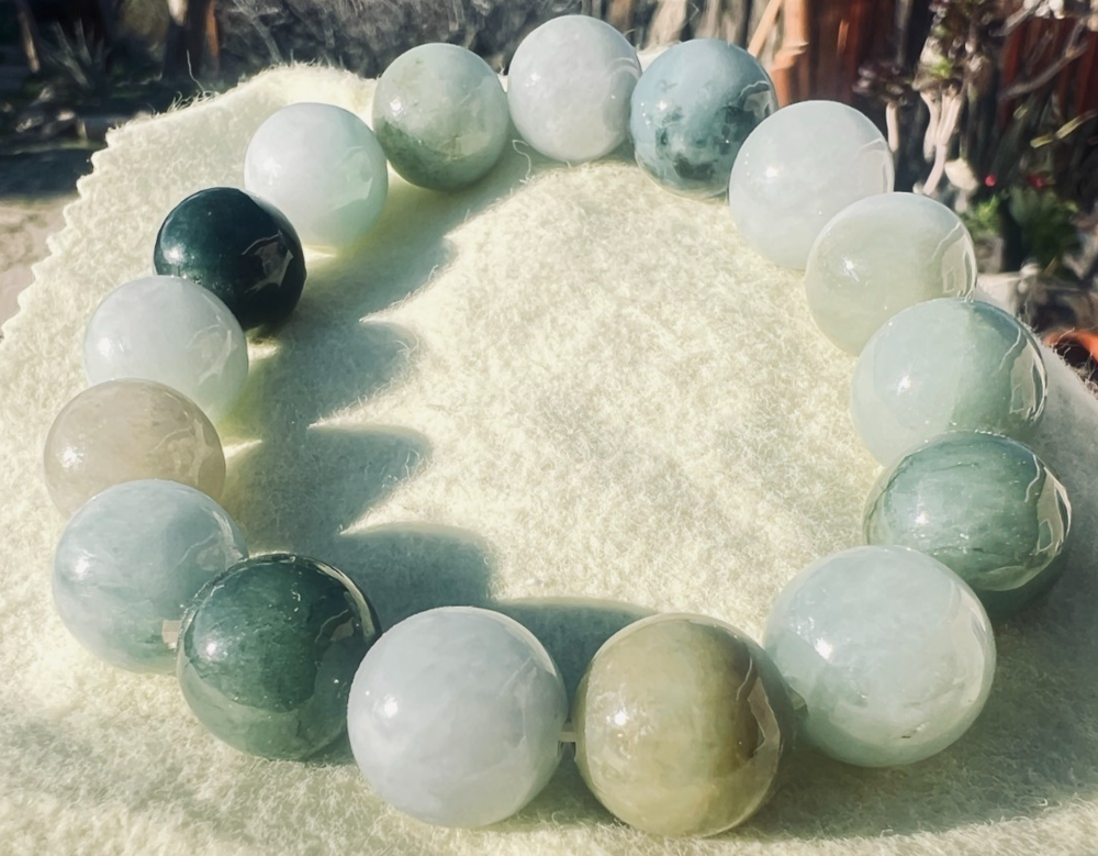 Burmeses Type A Jadeite Adjustable White Green Beaded Bracelet 13.5mm