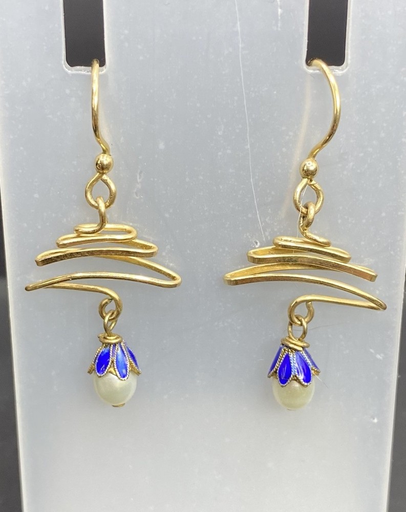 Vintage Estate Solid 14K Gold Guilloche Blue Enamel Light Blue Pearl Earrings