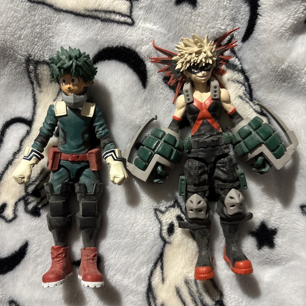 Mcfarlane My Hero Academia figure Izuku Midoriya And KATSUKI BAKUGO 5” Figures