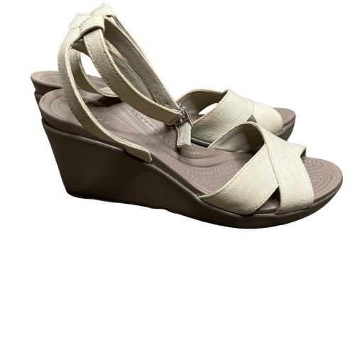 Crocs Womens Leigh II Beige Canvas Wedge Sandals Size 9 Comfortable Ankle Strap