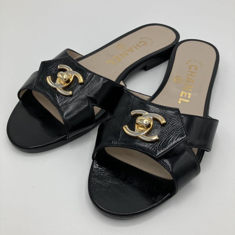 CHANEL Coco Mules Black Leather Turnlock Sandals US6 Authentic From Japan RIN