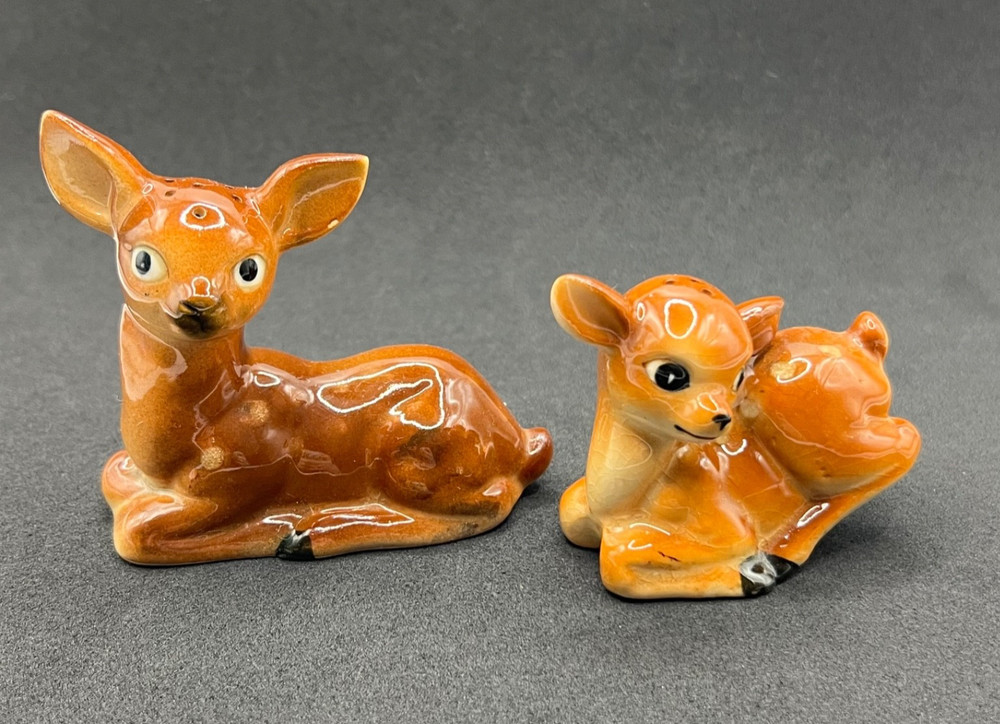 Vtg Mid Century Deer Fawn Salt Pepper Shakers Japan Ceramic Kitsch Big Eye 1950s