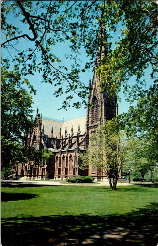 Garden City New York NY : CHURCH SCENE m/14 AV8087