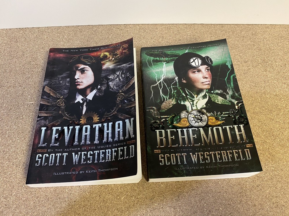 Scott Westerfeld Lot 2 Leviathan Trilogy Behemoth Leviathan Paperback