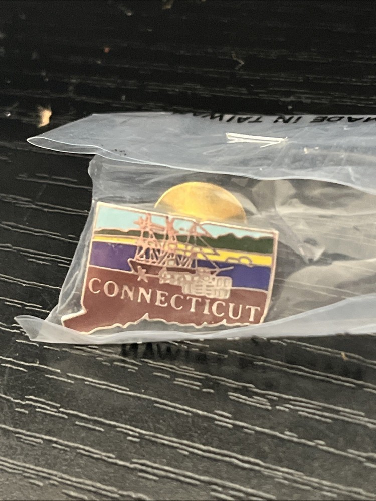 Connecticut State Vintage Lapel Pin