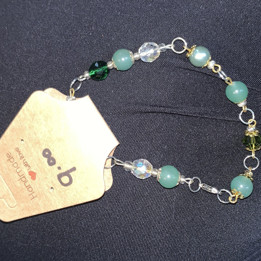 Handmade Green Glass Beaded Link Bracelet Silver Tone Lobster Clasp Unisex
