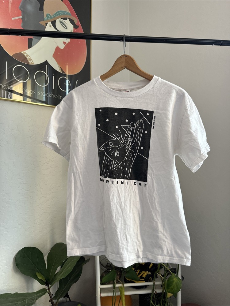 Vintage 90s Dan May Martini Cat Art T Shirt Abstract Funny Parody Medium Vtg