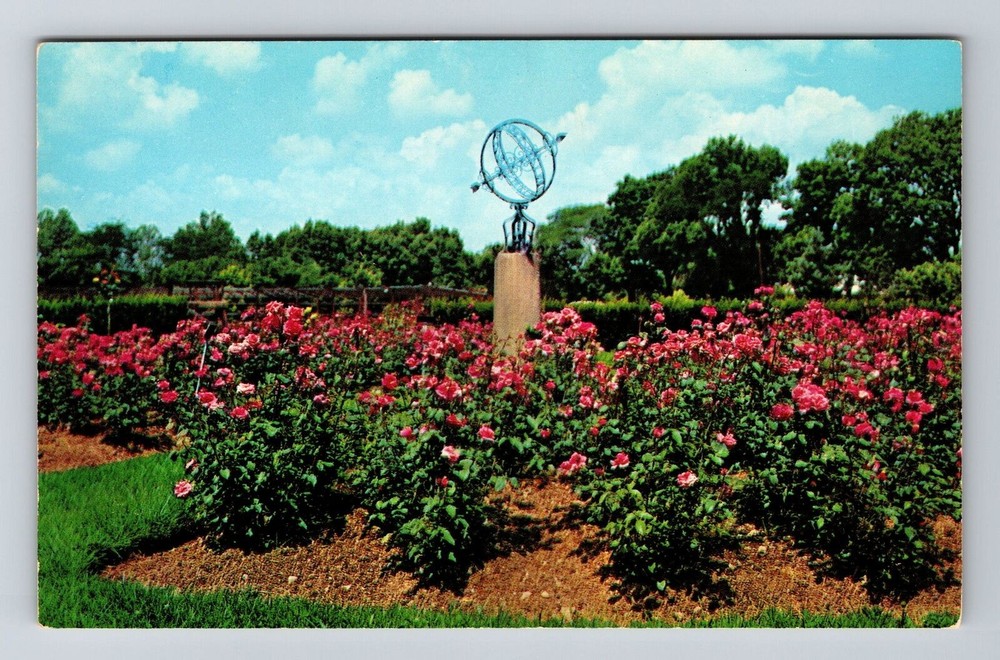 Columbus OH-Ohio, Park Roses Sundial, Vintage Postcard