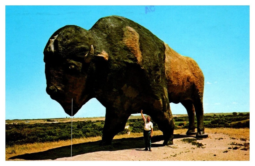 1992 Worlds Largest Buffalo Jamestown North Dakota Vintage Postcard