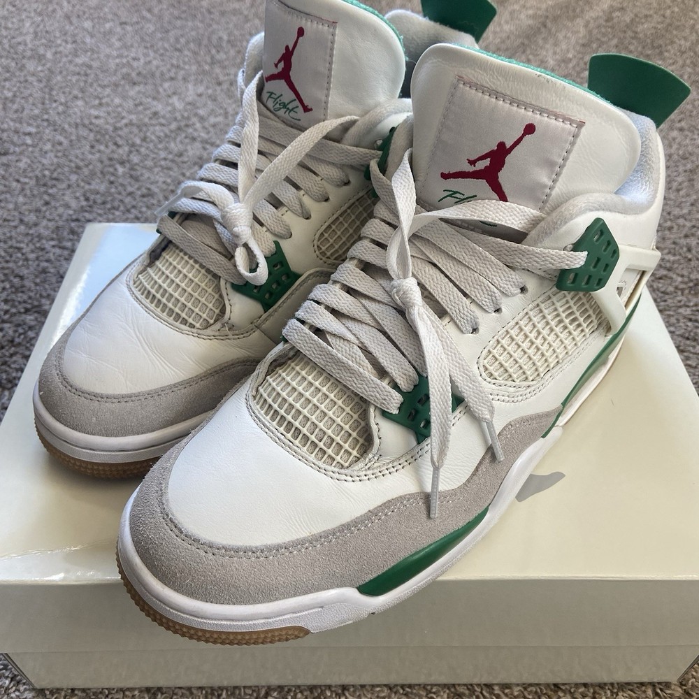 Nike SB x Air Jordan 4 Retro SP Pine Green with Box Size 9 US. Authentic Used