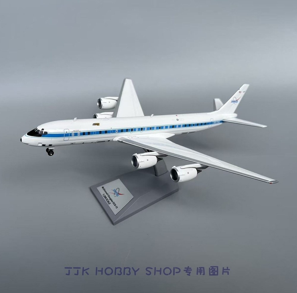 NASA Inflight DC-8-72 N817NA Diecast Model - Scale 1:200, Finished