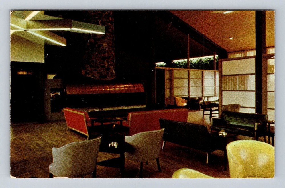 Yellowstone National Park, Canyon Lodge Lounge, Vintage Souvenir Postcard