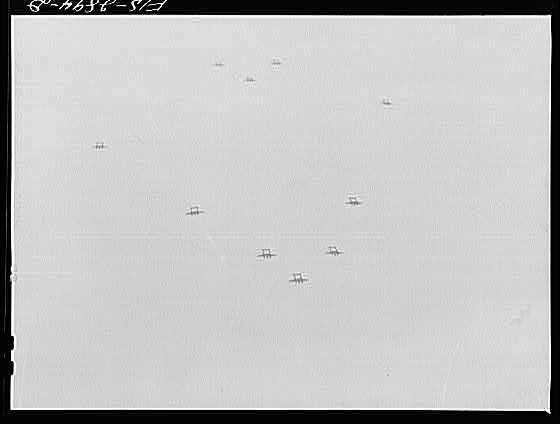 Photo:1910s Early Airplanes Formation Flight Aerial Photograph