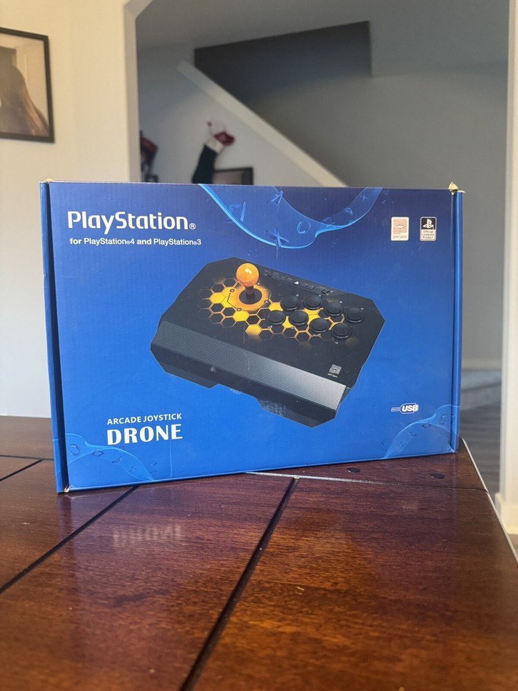 Qanba Drone Arcade Stick, PlayStation Console. UNTESTED.