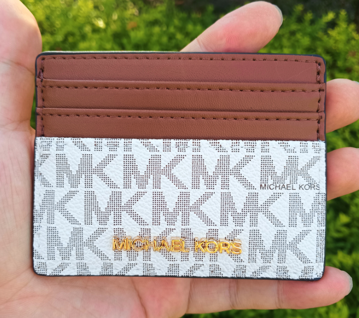 Michael Kors Jet Set Travel Card Holder Wallet Purse Vanilla Color