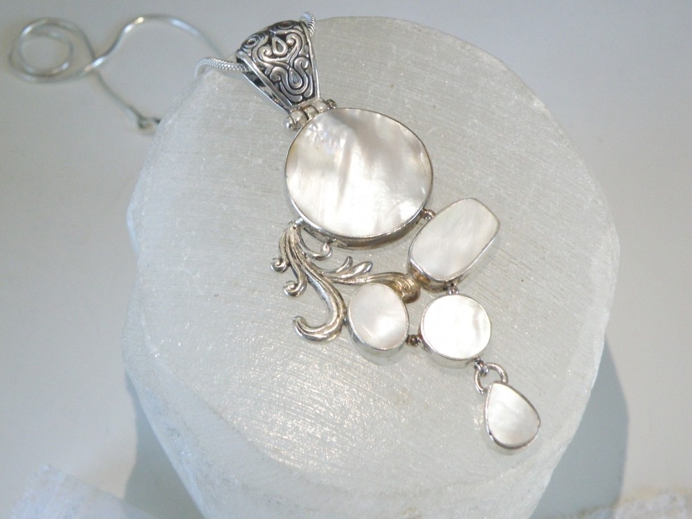 Huge Sterling Silver 925 Mother of Pearl Pendant Snake Chain Statement Necklace