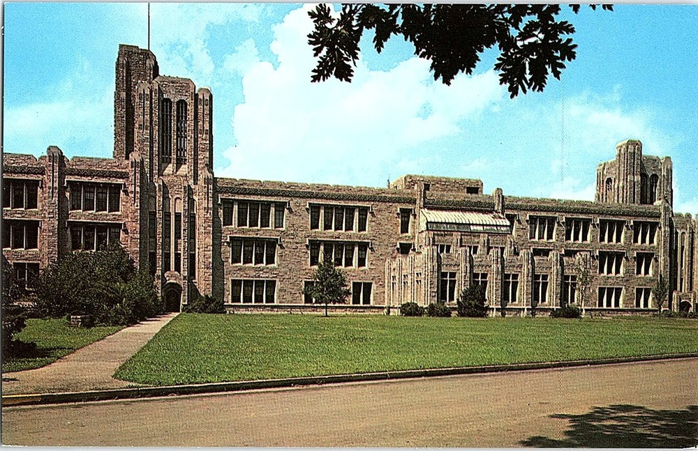 Postcard SCHOOL SCENE Indianapolis Indiana IN m/09 AI0361