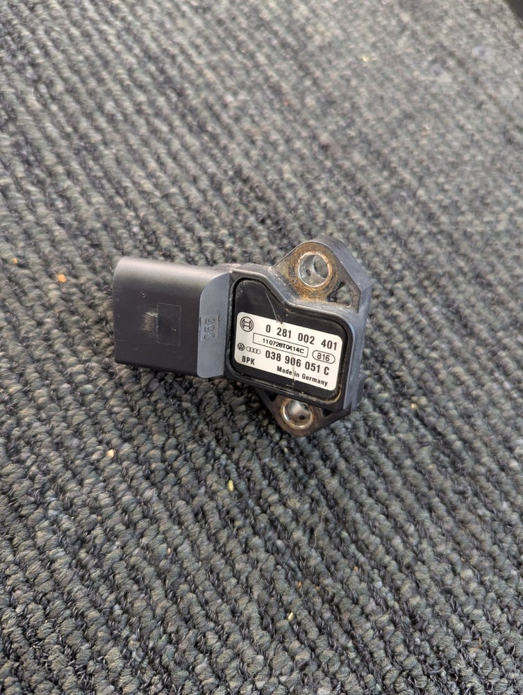 AUDI A5 2.0 TDI MAP MANIFOLD PRESSURE SENSOR 038906051C 0281002401