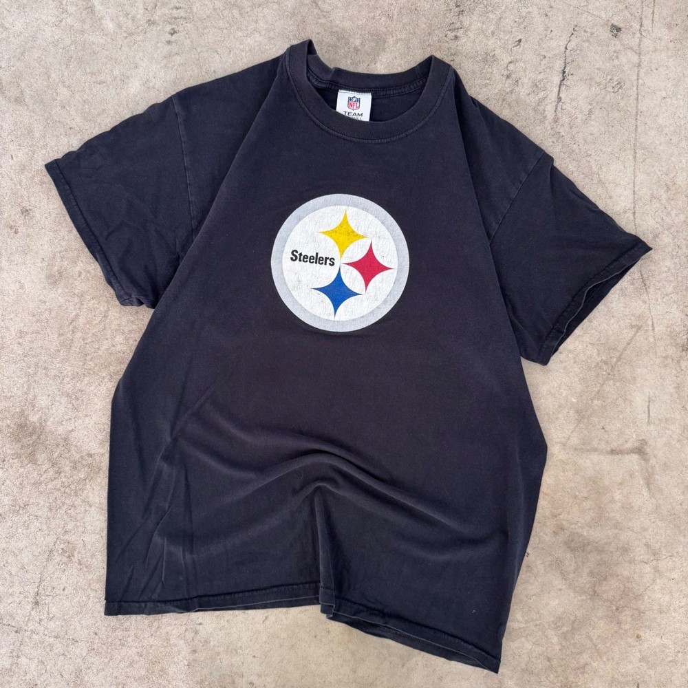 Vintage NFL Team Apparel Pittsburgh Steelers Tee Center Logo Black Large