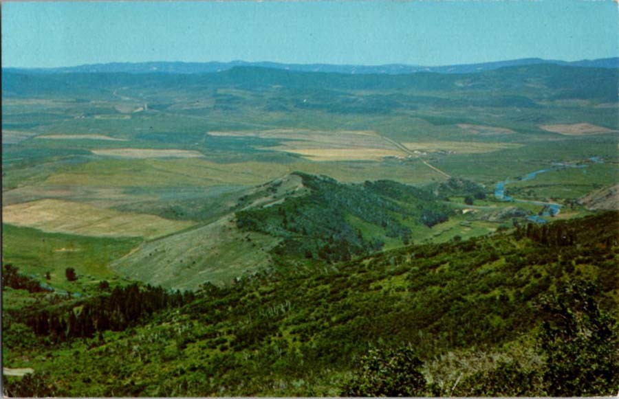 Between Kremming And Steamboat Springs Colorado CO : PANORAMIC SCENE m/14 BA0852